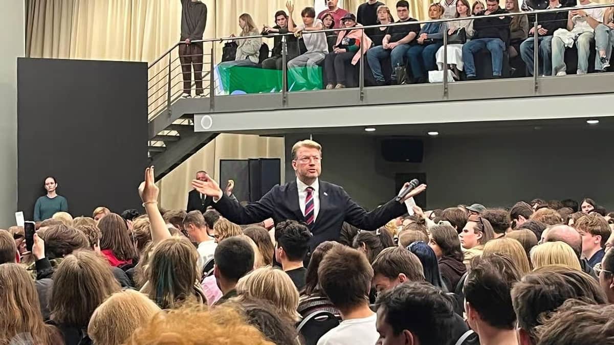 Leader of Russia’s anti-war party attacks exiled opposition’s voting strategy: ‘They’re sitting abroad, manipulating you’