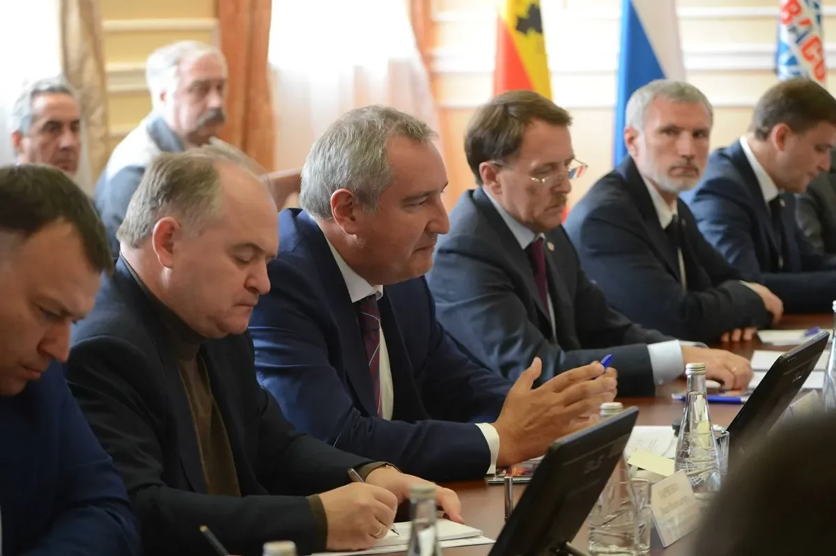Dmitry Rogozin visits Voronezh, 10 September 2016. Photo: Facebook