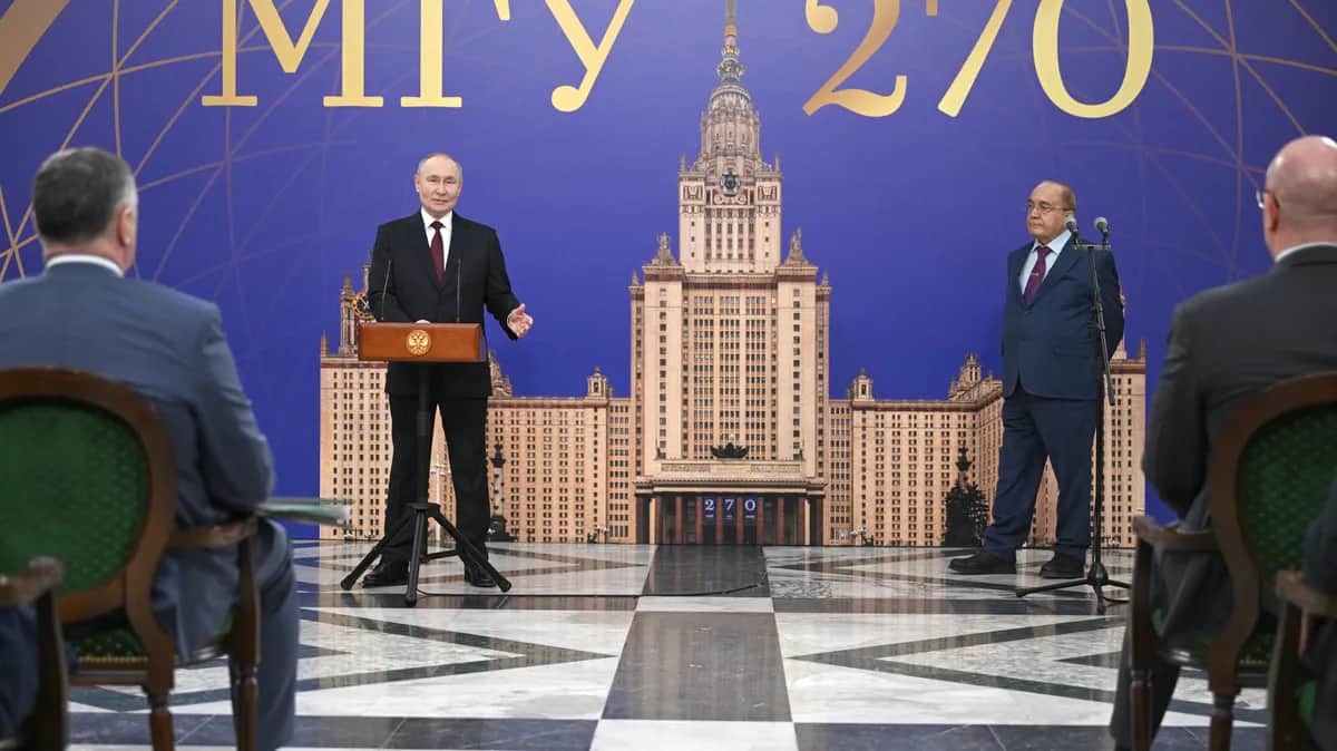 Vladimir Putin attends a ceremony at Moscow State University, 24 January 2025. Photo: EPA-EFE/RAMIL SITDIKOV /SPUTNIK/KREMLIN POOL