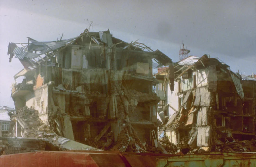 Последствия землетрясения в Спитаке, Армения, 1988 г. Фото: Wikimedia Commons