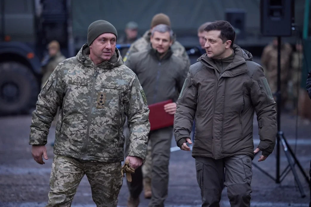 Alexander Pavliuk with Ukrainian President Volodymr Zelensky. Photo: Presidential Administration