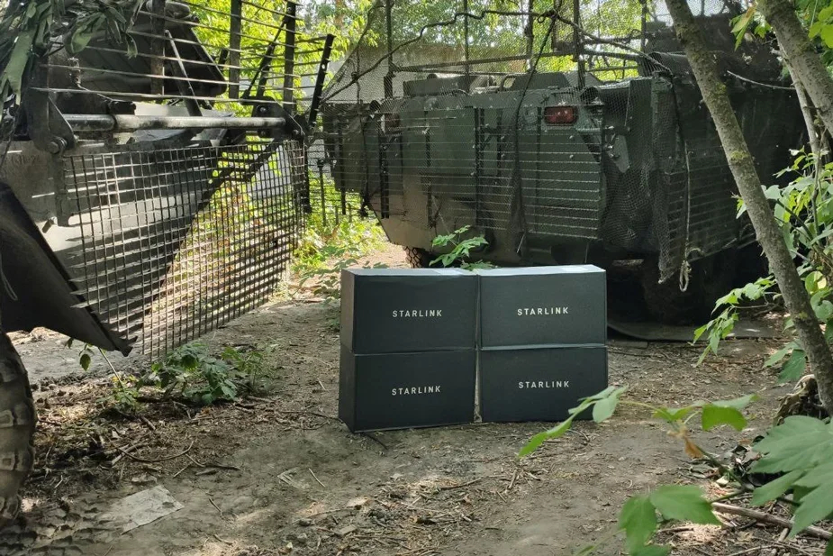 Starlink terminals bought for the military by Russian volunteers. Photo: Alexey Rogozin / VK
