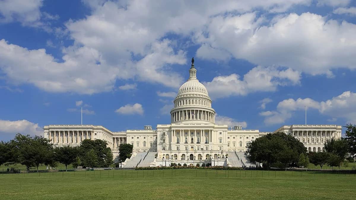 В Конгресс США внесли законопроект о блокировке «дизельной сделки» Трампа и Путина
