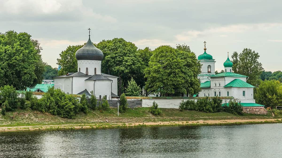 Власти передали РПЦ псковский собор, входящий в список ЮНЕСКО