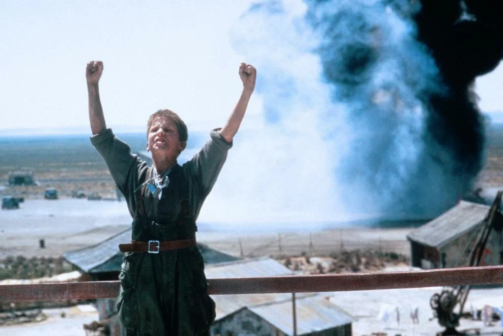 Кадр из фильм «Империя солнца» (Empire of the Sun). Фото: imdb.com