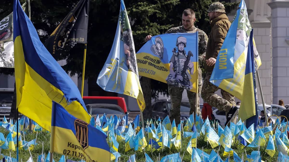 Daily life in Kyiv amid the Russian invasion, 5 April 2024. Photo: SERGEY DOLZHENKO