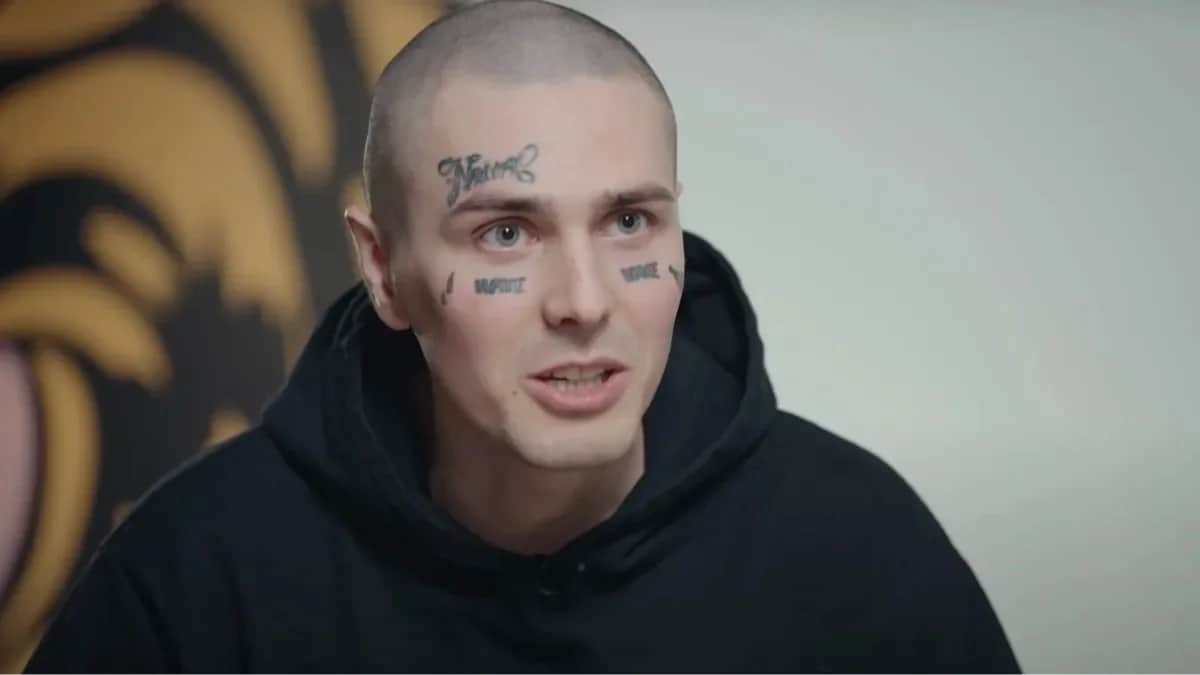Скриншот из интервью Face Юрию Дудю