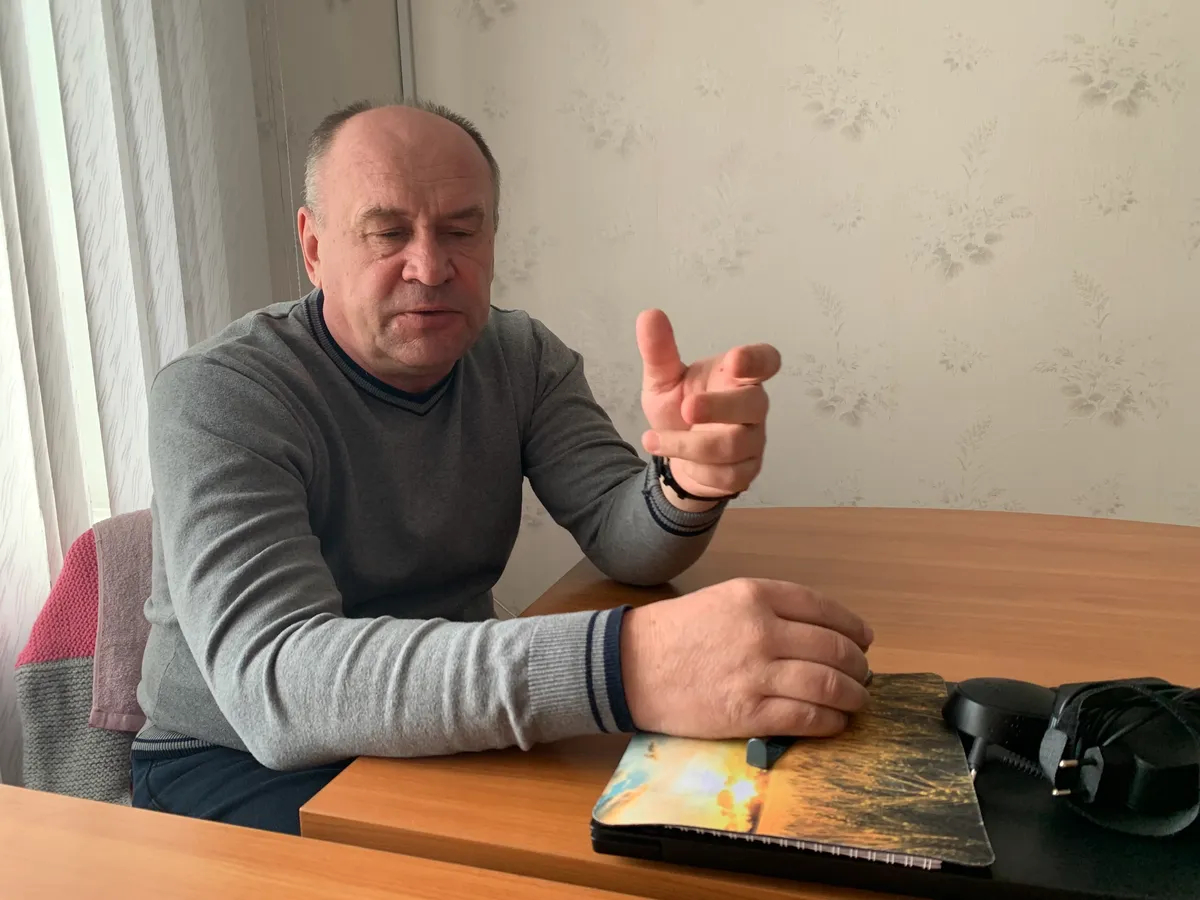 Бывшего военкома и депутата Веселовского совета Анатолия Грибко на допросе заставляли признаться в том, что он «сотрудник тайной биолаборатории». Фото: Ольга Мусафирова
