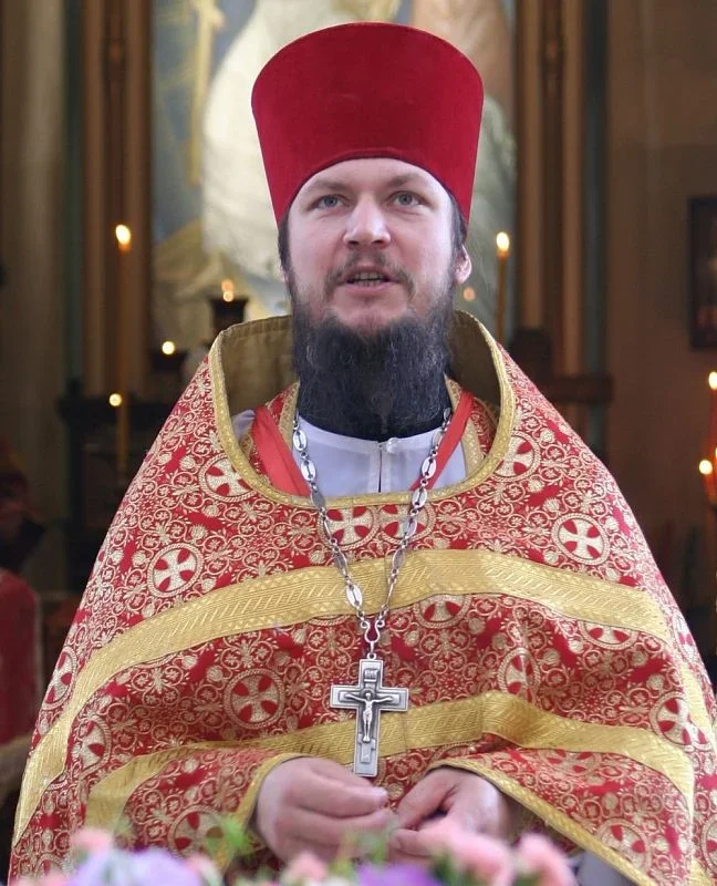 Archpriest Dmitry Kuvyrtalov. Photo: Church of Archangel Michael in Letovo