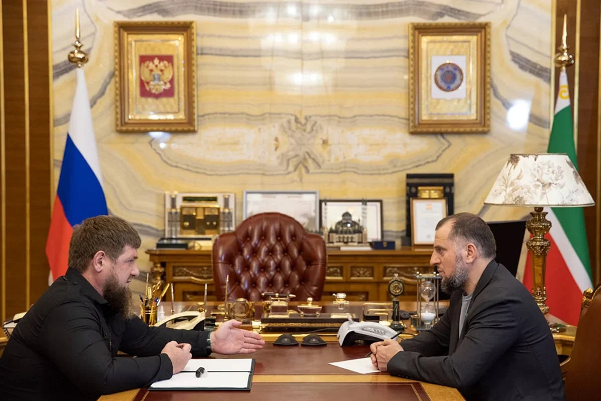 Ramzan Kadyrov and Apti Alaudinov. Photo: Kadyrov’s press service
