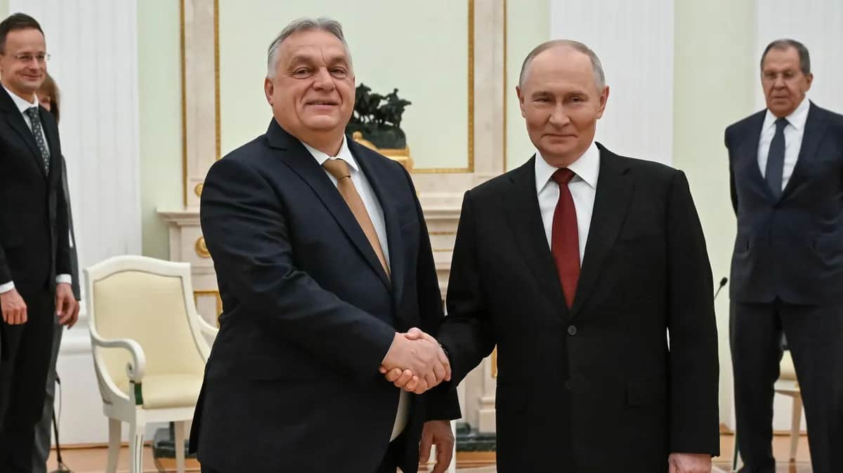 Фото: Alexander Nemenov / EPA