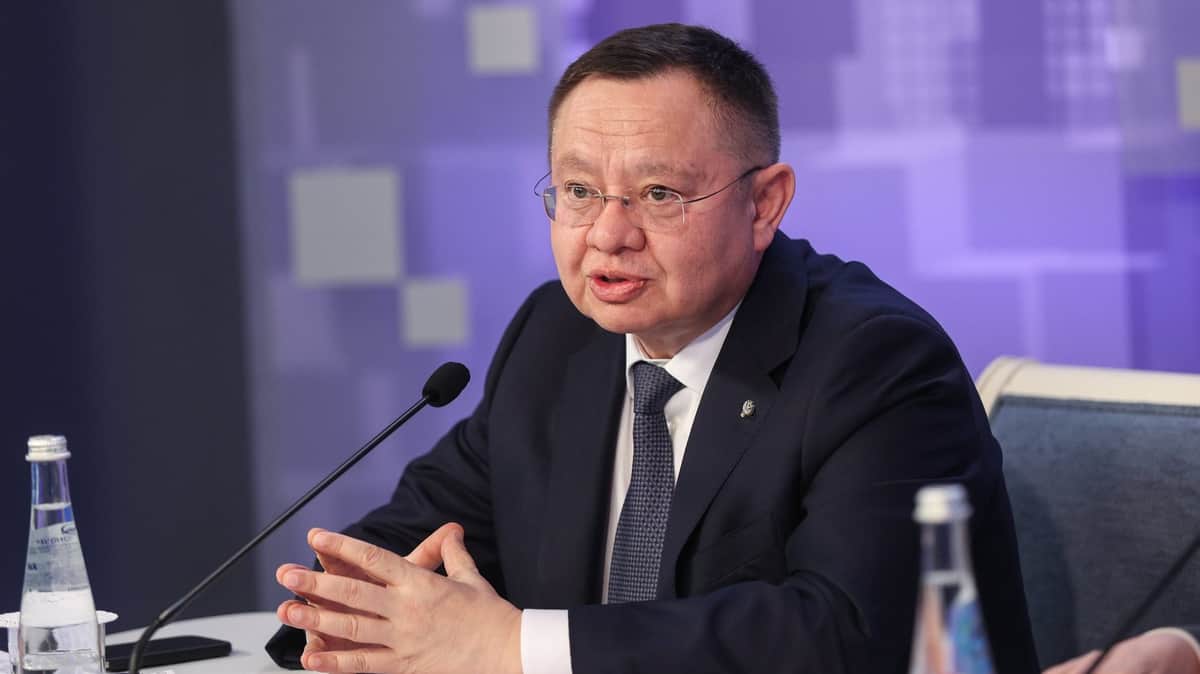 Власти не собираются помогать маркетплейсам деньгами, подтвердил министр. Ранее Путин обещал господдержку