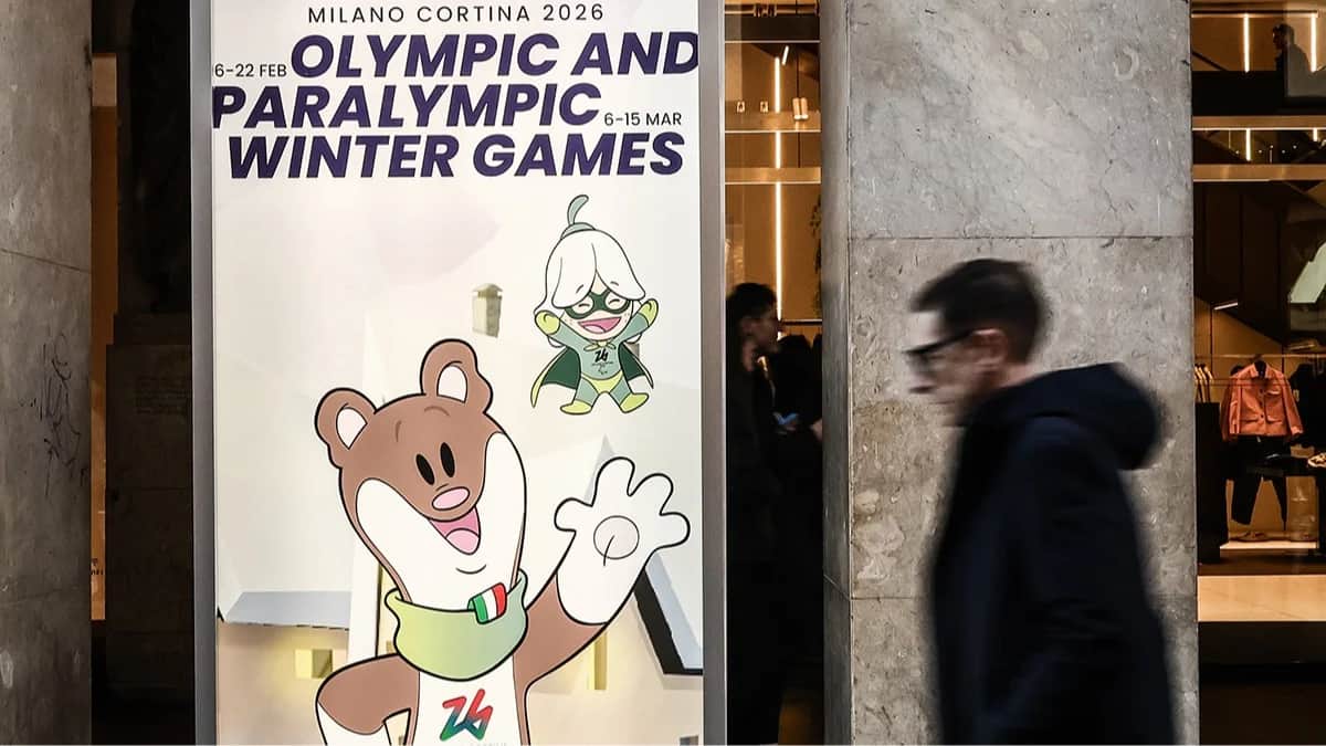 Рекламный щит зимних Олимпийских и Паралимпийских игр 2026 года в Милане, Италия, 5 февраля 2026 года. Фото: Teresa Suarez / EPA