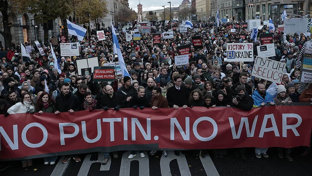«Почувствовать себя не одинокими»