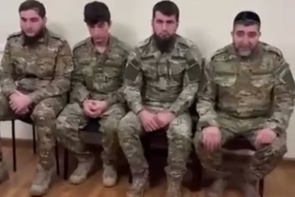 Похищенные родственники Хамзата Дадаева. Фото: NIYSO / Telegram
