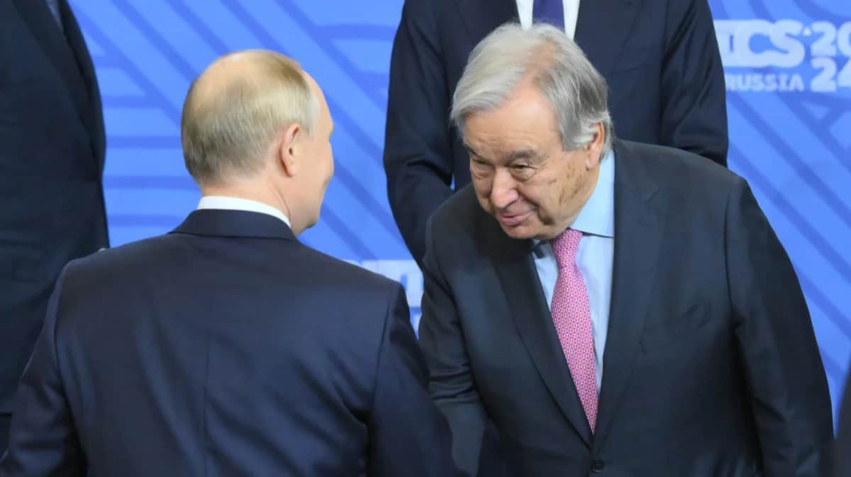 Владимир Путин и генеральный секретарь ООН Антониу Гутерриш во время встречи в рамках XVI саммита БРИКС в Казани, 24 октября 2024 года. Фото: Григорий Сысоев / brics-russia2024.ru