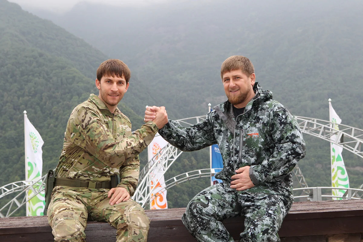 Абубакар Эдельгериев и Рамзан Кадыров. Фото: chechnya.gov.ru