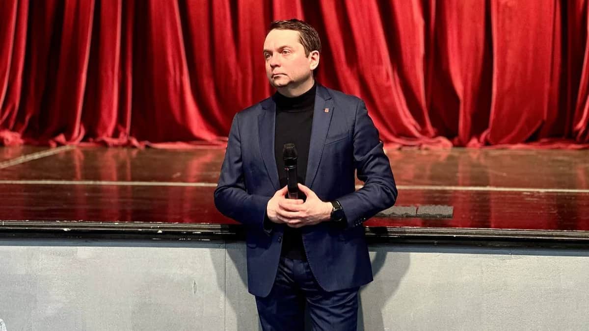 Встреча Андрея Чибиса с жителями города Апатиты, 4 апреля 2024 года. Фото: Администрация города Апатиты / Telegram