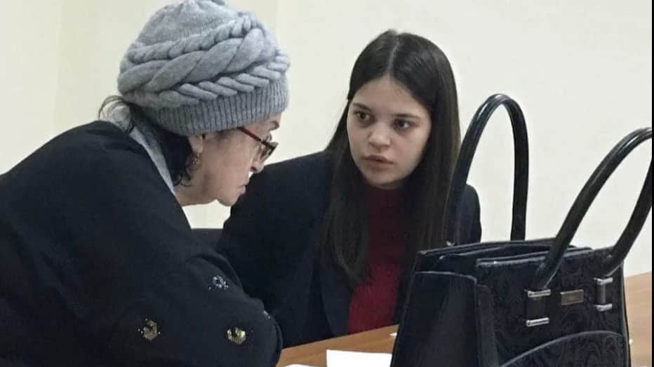 Ление Умерова (справа) в Советском суде Владикавказа, Россия, 11 апреля 2023 года. Фото: Facebook