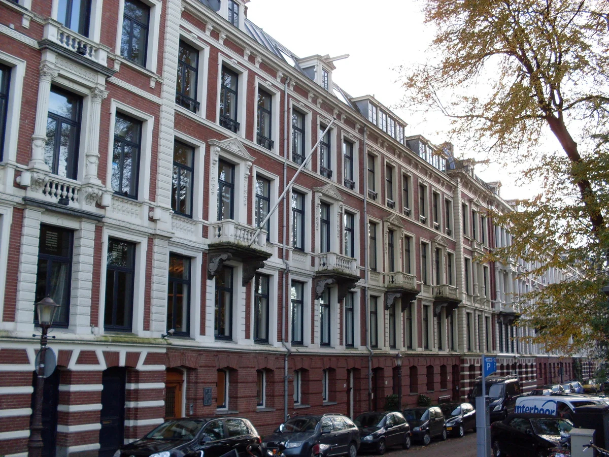 Вид на улицу Vossiusstraat. Фото: Marcel Mulder / Wikimedia (CC BY-SA 3.0 nl)