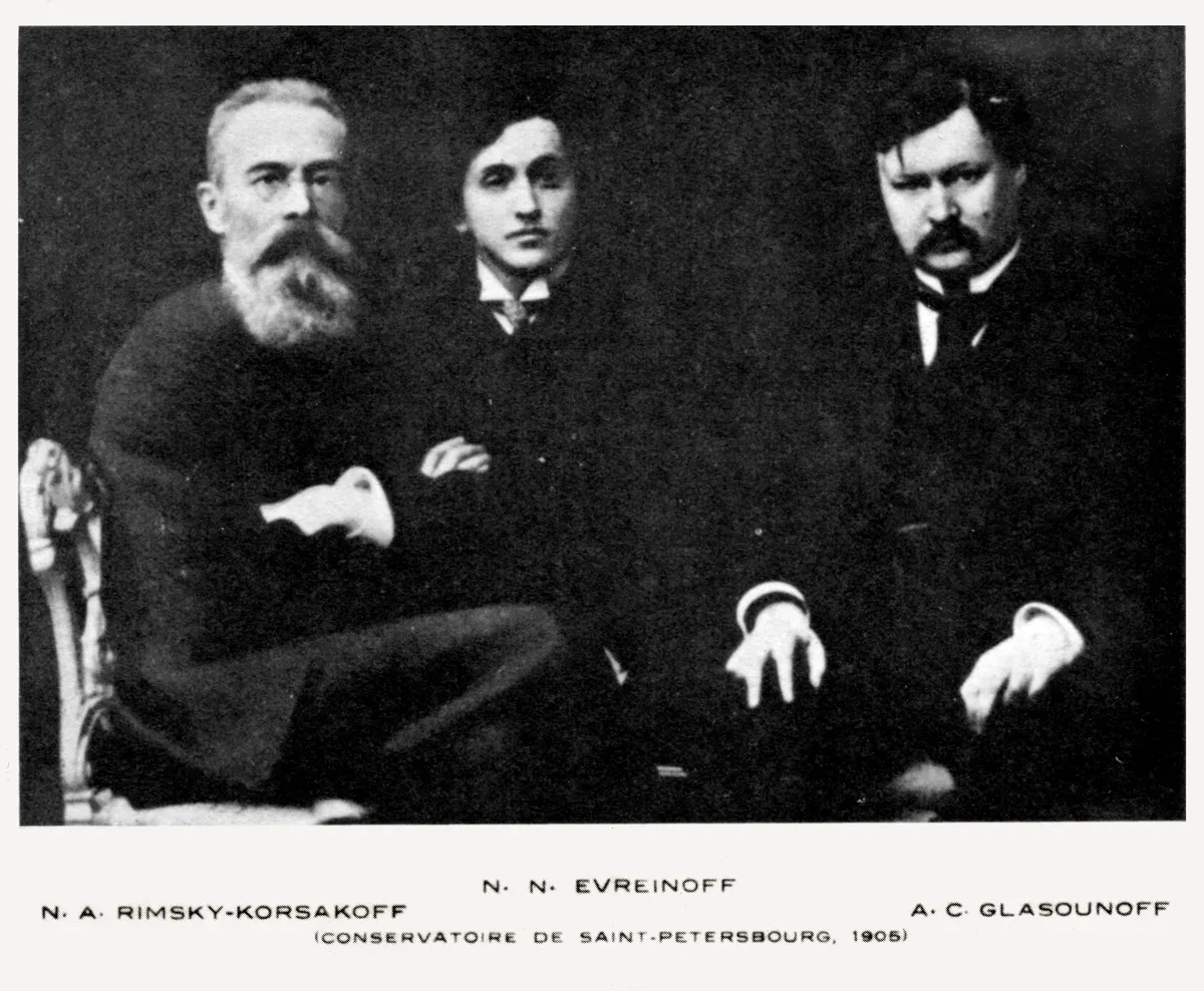 (слева направо) Н. А. Римский-Корсаков, Н. Евреинов, А. К. Глазунов. Фото: Wikimedia Commons