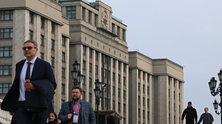 Россияне опасаются новой волны мобилизации и дополнительных налогов — а рост тарифов ЖКХ уже неизбежен