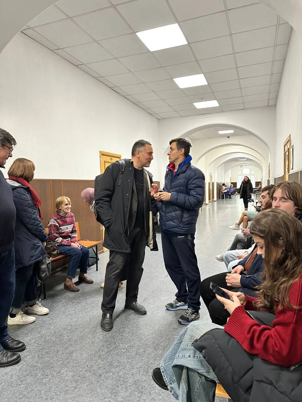 Максим Шевченко в здании суда перед заседанием, 7 мая 2024 года. Фото: Полонский / Telegram
