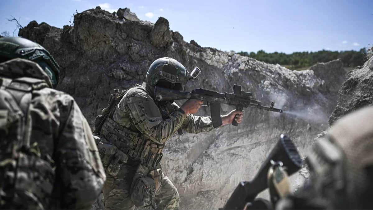 Российские военнослужащие штурмовых подразделений во время боевой подготовки, 17 августа 2024 года. Фото: Сергей Бобылев / Спутник / Imago Images / Scanpix / LETA