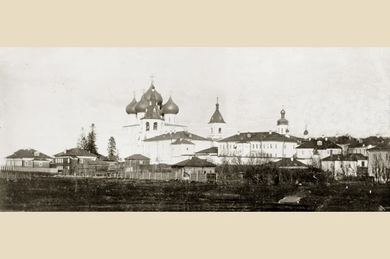 Холмогоры, вид на Спасо-Преображенский собор и Успенский монастырь. 1918 год. Фото: karta.psmb.ru