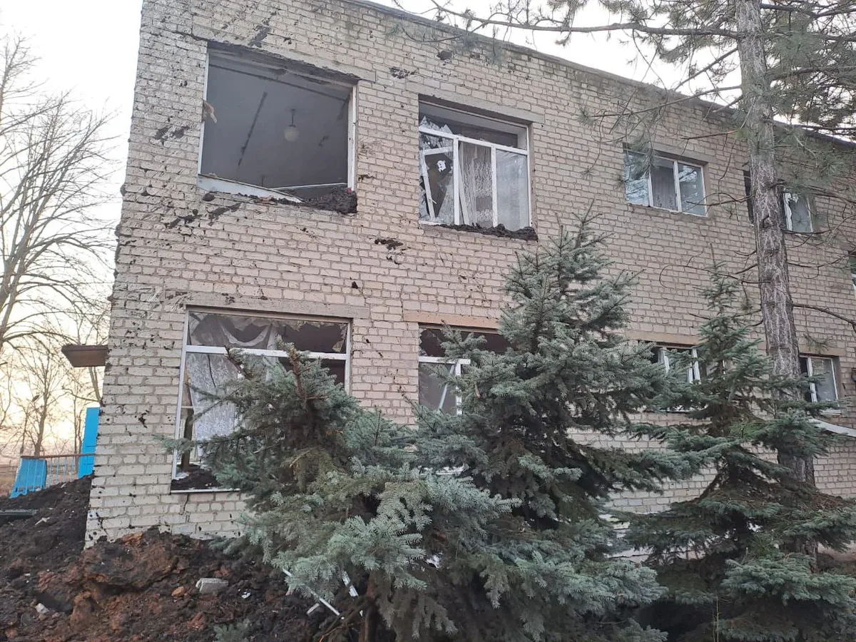 Фото: последствия обстрела/Павел Кириленко
