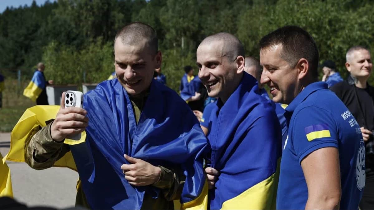 Украинские военнопленные после возвращения в Украину, 14 августа 2025 года. Фото: Координационный штаб по вопросам обращения с военнопленными / ГУР Украины