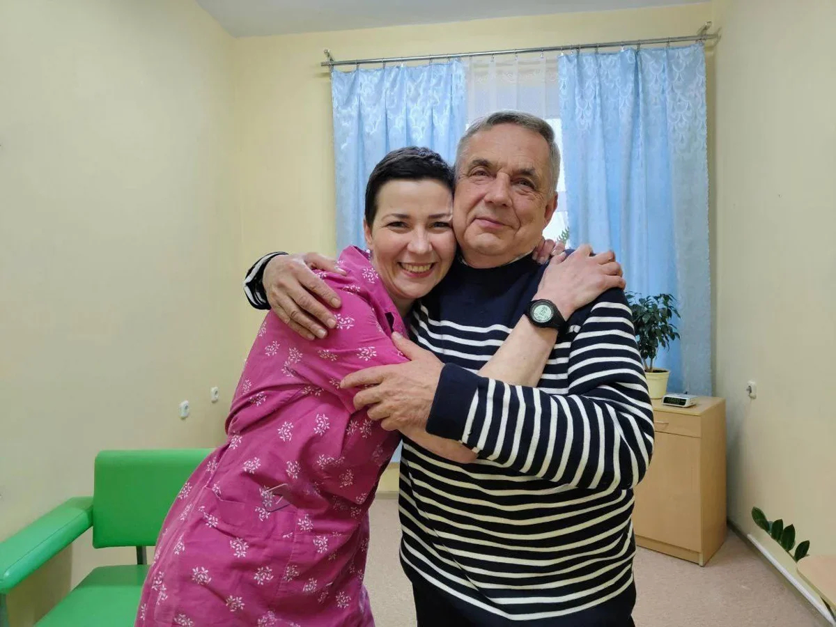 Maria Kalesnikava with her father. Photo: Raman Pratasevich / Telegram
