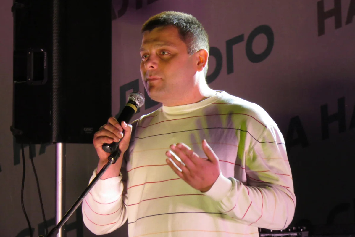 Петр Офицеров на митинге на Болотной площади после объявления результатов выборов мэра Москвы, 9 сентября 2013 года. Фото: putnik / Wikimedia (CC BY 3.0)