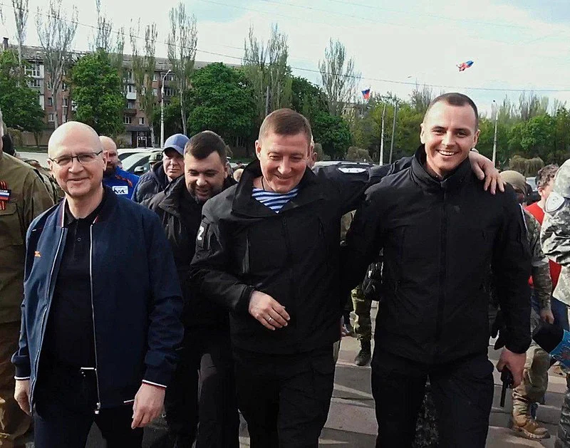 Сергей Кириенко, Денис Пушилин, Андрей Турчак и Сергей Прокопенко (слева направо). Фото: википедия