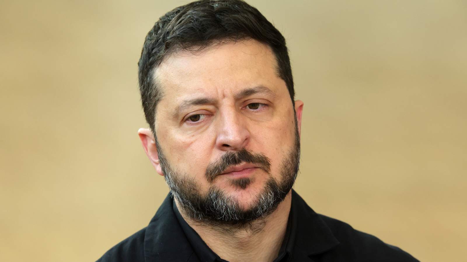 Президент Украины Владимир Зеленский принимает участие в саммите ЕС. Брюссель, Бельгия. 16 октября 2026 года. Фото: Olivier Matthys / EPA