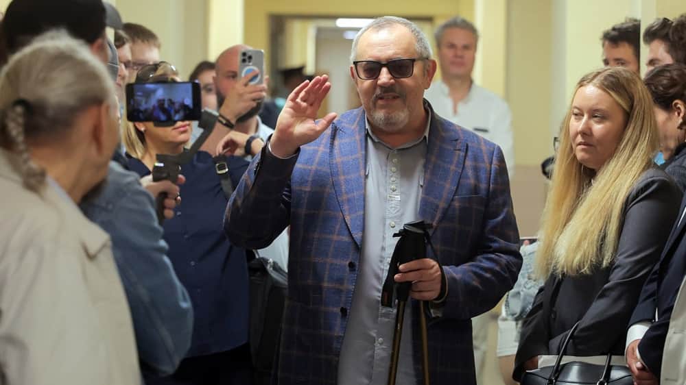 Russian anti-war politician fined €11 in extremism case in move to bar him from running for State Duma