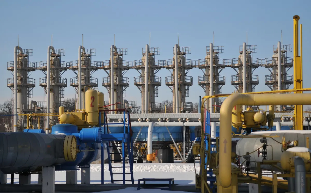 A view of gas pipes at the Dashava gas storage facility near the western Ukrainian town of Stryi, 14 February 2017. Photo: EPA/PAVLO PALAMARCHUK