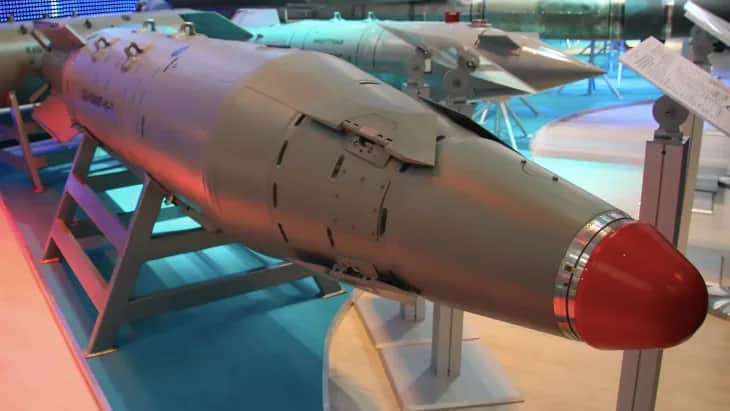 KAB-1500LG-F-E guided aerial bomb with a high-explosive warhead. Photo: Wikimedia Commons , CC BY-SA 4.0
