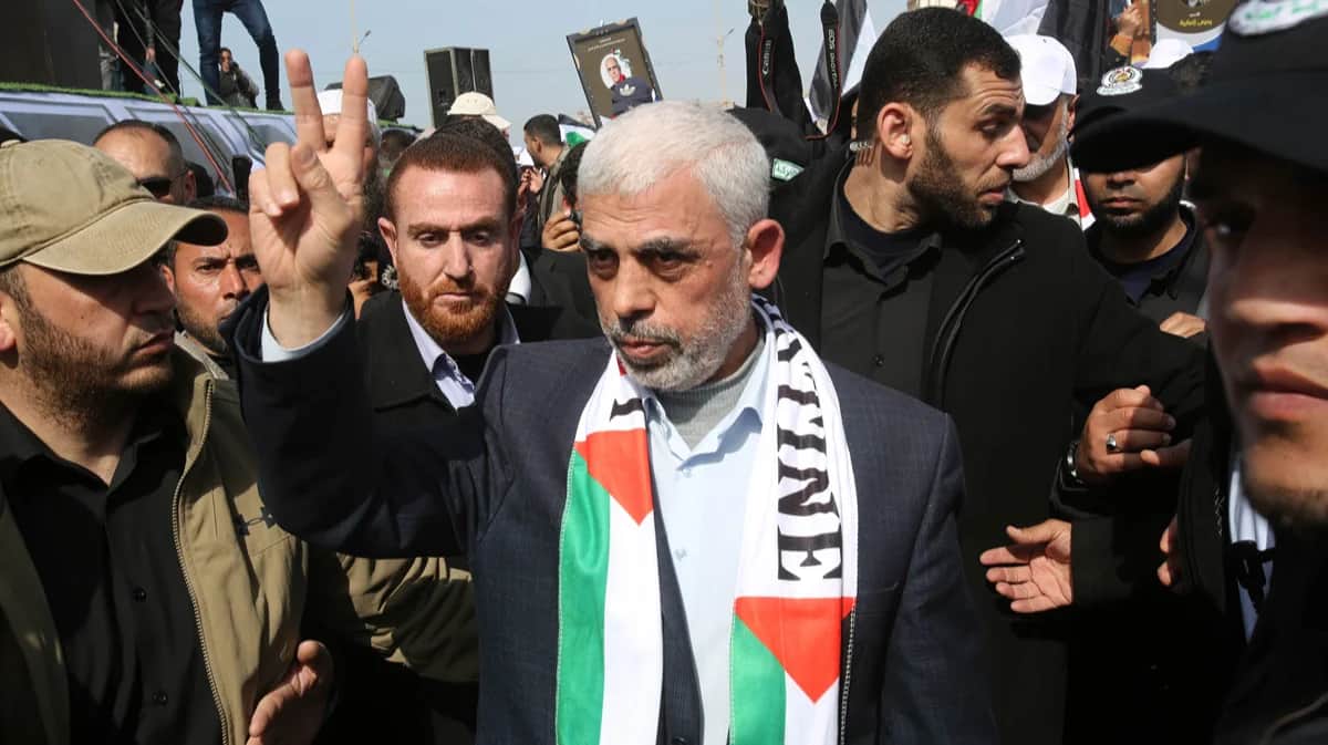 Яхья Синвар в Газе, март 2022 года. Фото: Ahmed Zakot / SOPA Images / Sipa USA / Vida Press