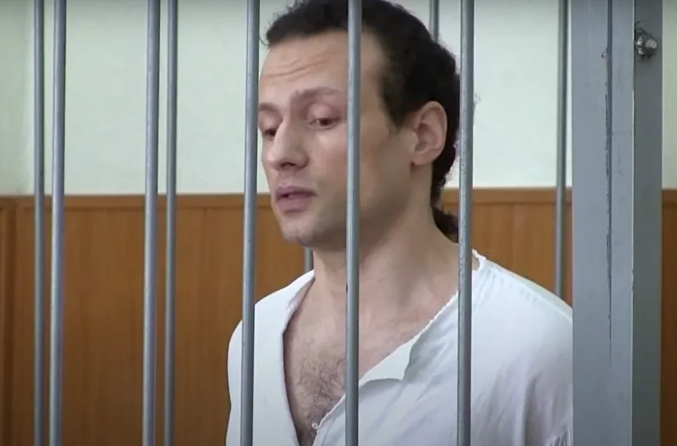 Илья Фарбер во время заседания Осташковского городского суда, 2013 год. Скриншот
