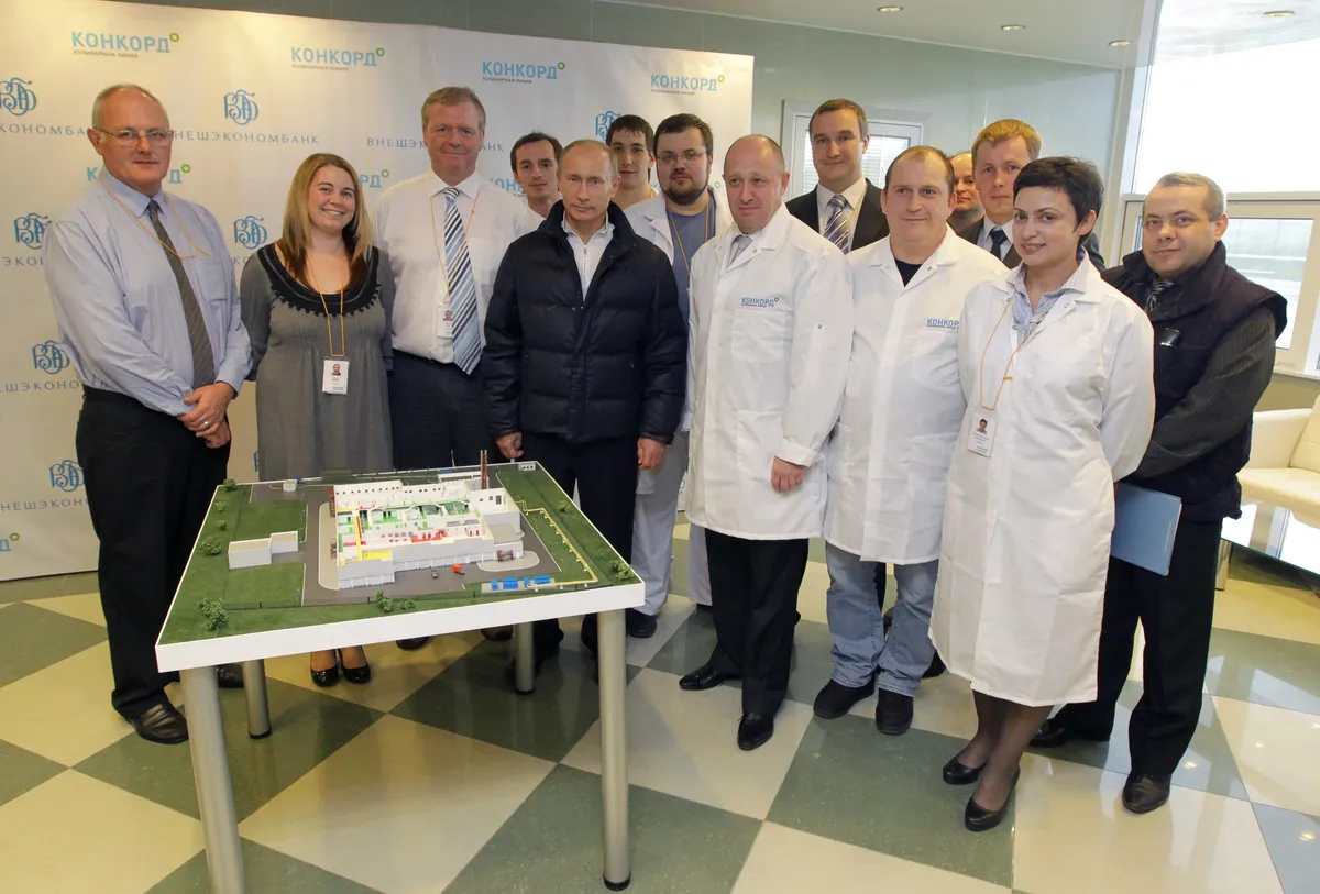 Vladimir Putin visiting a Concord Company facility. Photo: Wikimedia Commons , CC BY 3.0