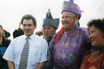 Sergey Shoigu and Boris Yeltsin in Tuva. Photo: Tuva government
