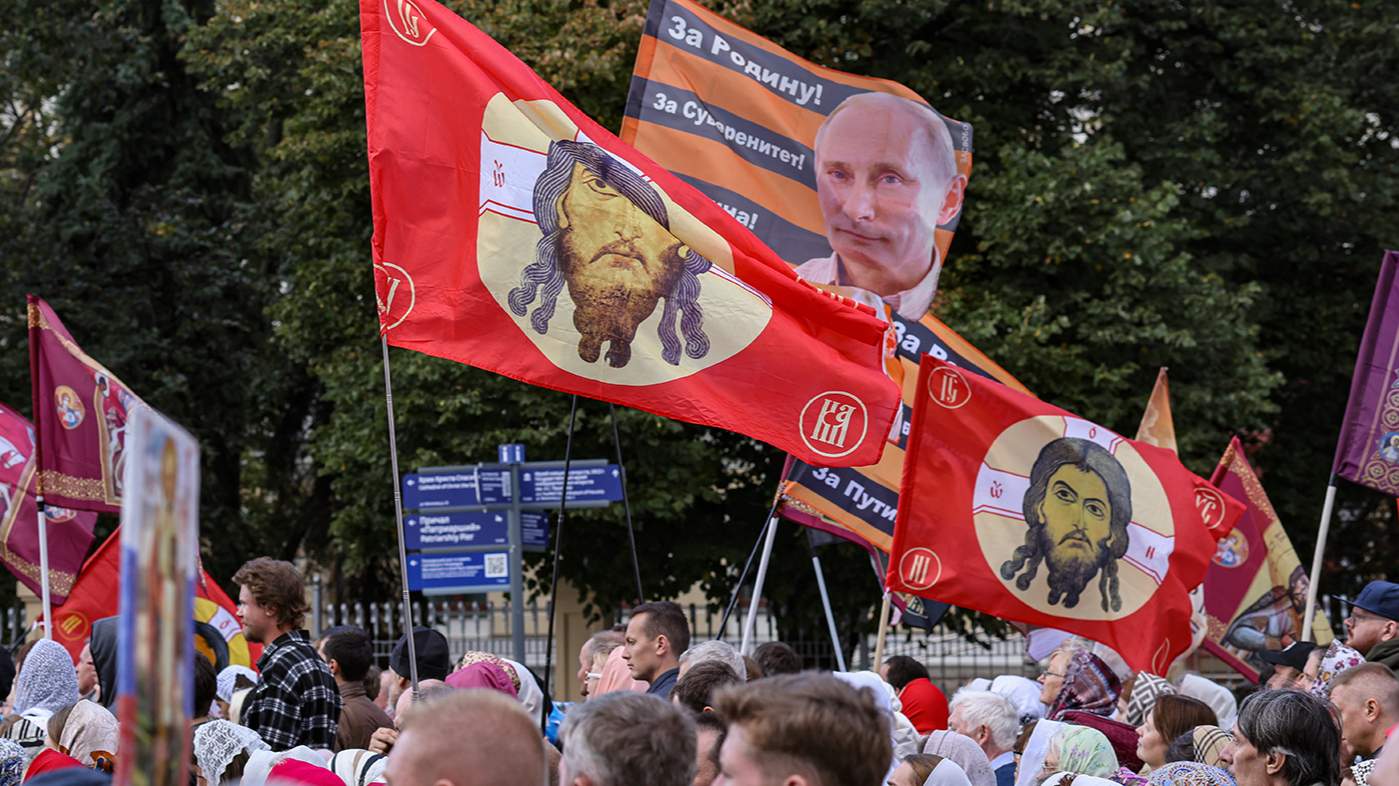 Крестный ход в Москве. Россия. 6 сентября 2026 года. Фото: Сергей Ильницкий / EPA