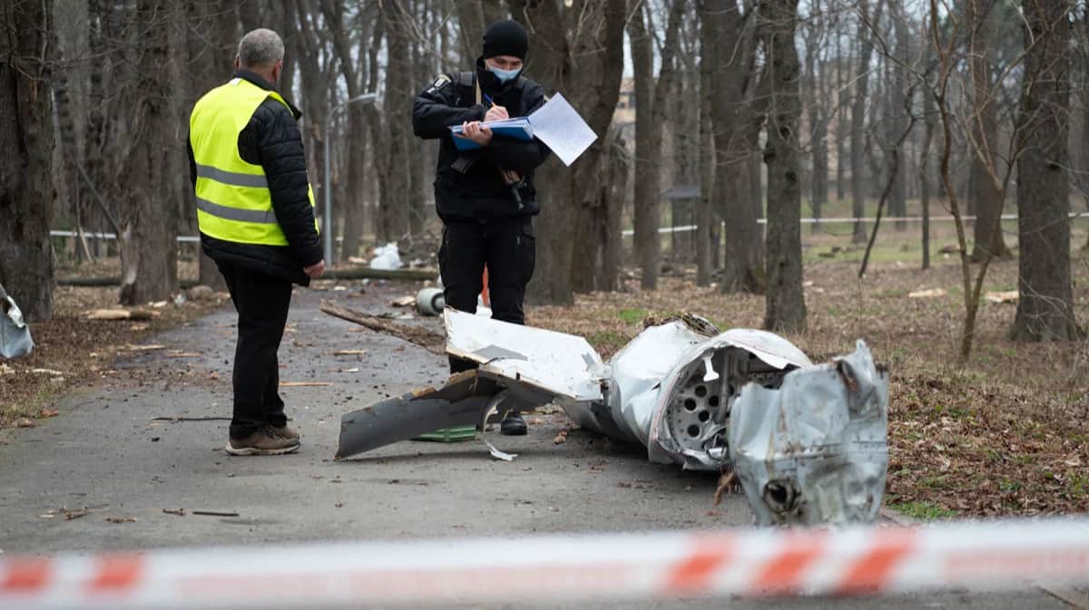 Обломки ракеты Х-101. Фото: Danylo Antoniuk / Anadolu / Vida Press