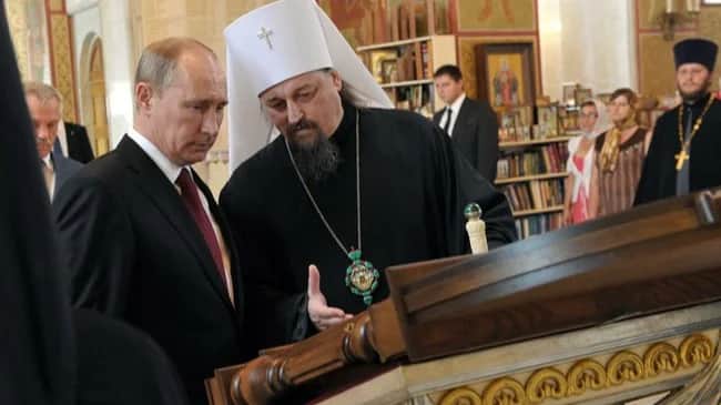 Владимир Путин и митрополит Иоанн. Фото: сайт Кремля